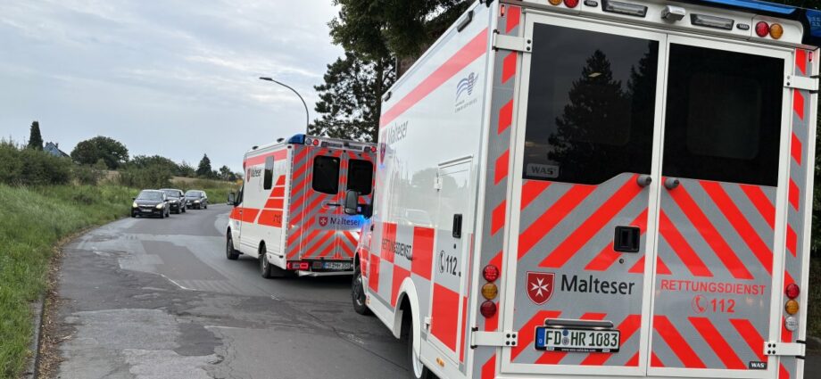 Ohne Helm: 29-Jähriger stürzt mit E-Bike bei Bischhausen