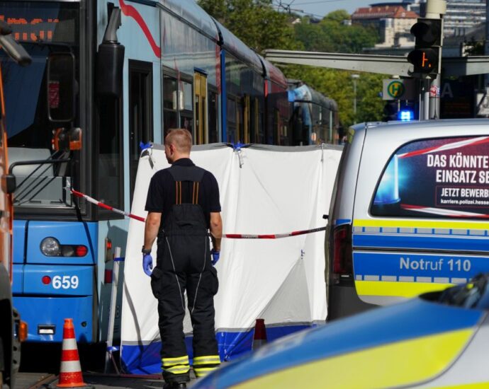 Ermittlungen nach tödlichem Straßenbahnunfall in Kassel dauern an