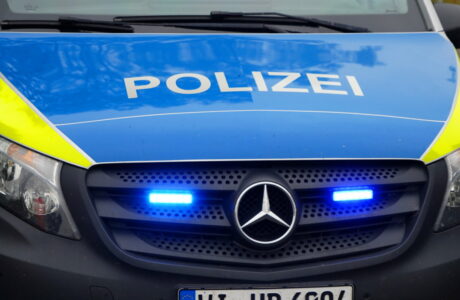 Osthessen: Bei Panne auf der A4 niedergeschlagen und ausgeraubt