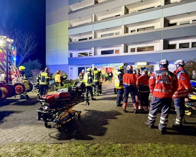Hochhausbrand: Brand im 15. Stock löst Großeinsatz in Südhessen aus