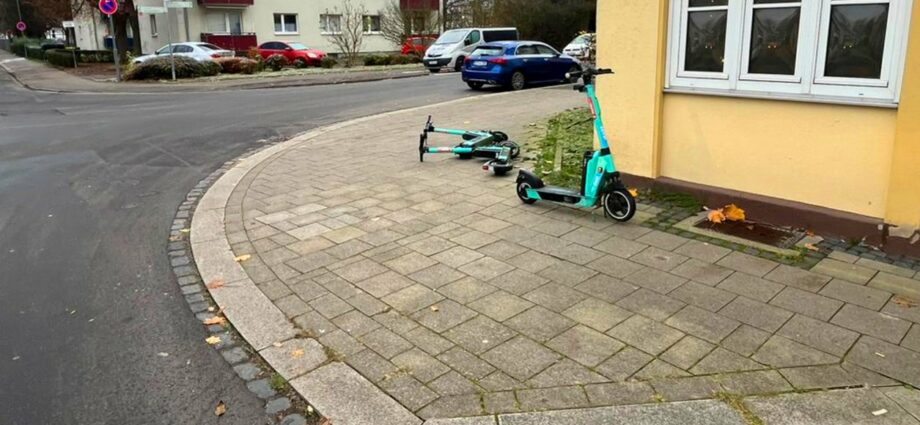 Kassel greift durch! E-Scooter verschwinden ab April 2026 von Gehwegen