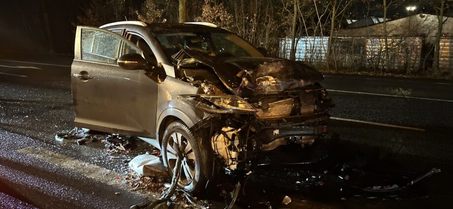 Fuldabrück: Sechs Verletzte bei Unfall an Kreuzung – Achtjähriger schwer verletzt