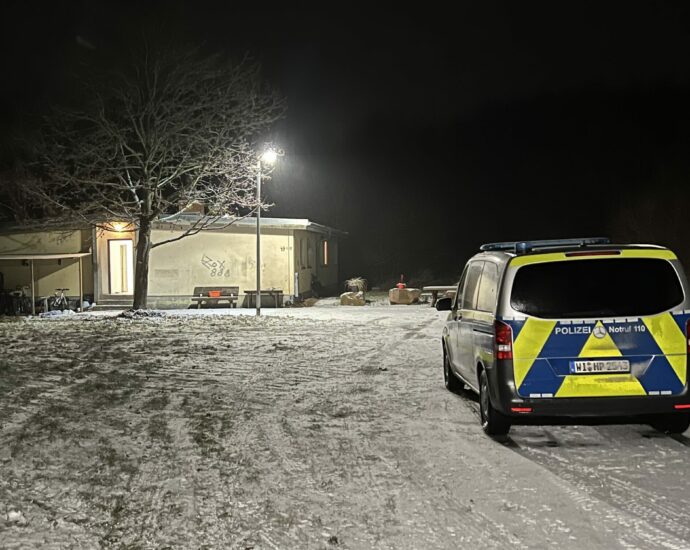 Feuerwehreinsatz und Festnahme