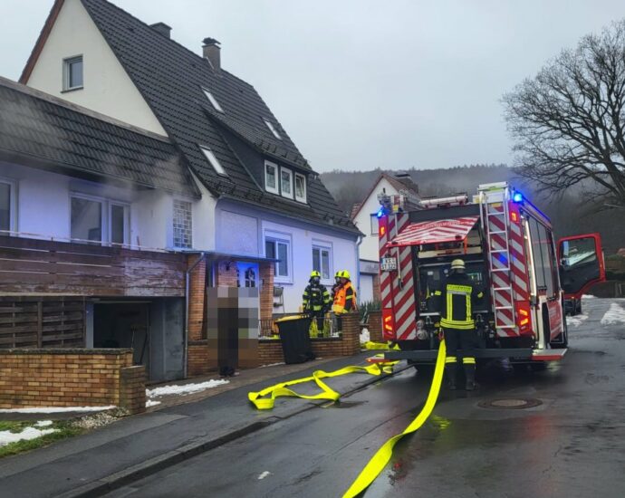 Tödlicher Wohnungsbrand in Veckerhagen Tödlicher Wohnungsbrand in Veckerhagen