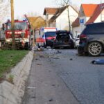 Baunatal: Trümmerfeld nach Unfall auf Altenritter Straße