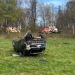B487: Pkw überschlägt sich mehrfach – Fahrerin leicht verletzt