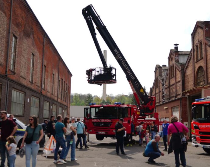 Blaulichttag in Kassel: Einsatzkräfte geben spannende Einblicke hinter die Kulissen