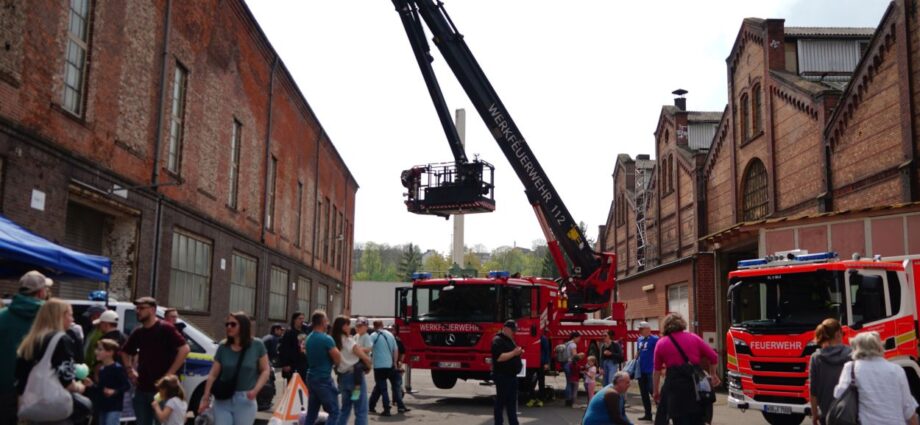 Blaulichttag in Kassel: Einsatzkräfte geben spannende Einblicke hinter die Kulissen