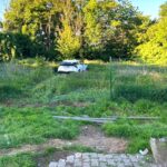A44: Schwerer Unfall auf Parkplatz Brasselsberg – Fußgängerin schwer verletzt