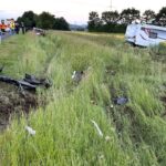 KS: Kollision mit Wohnwagen-Gespann: Vier Verletzte auf der A7