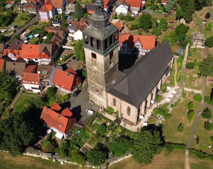 Bad Sooden-Allendorf: Unbekannter randaliert im Kirchengemeindehaus