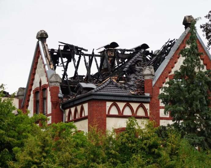 Unbekannte brechen in Brandruine in Fritzlar ein