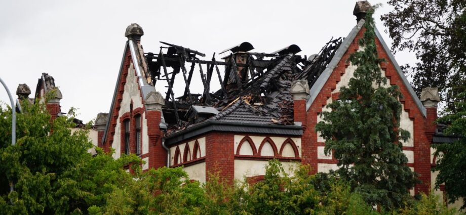 Unbekannte brechen in Brandruine in Fritzlar ein