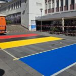 Kassel setzt ein buntes Zeichen: Toleranzstreifen in der Fußgängerzone