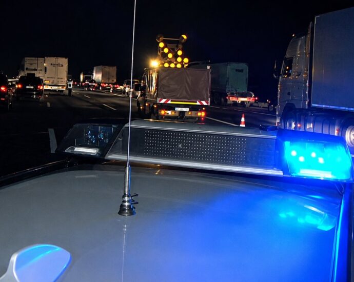 Geisterfahrer-Unfall auf der A45: Zwei Tote, drei Kinder in Lebensgefahr