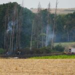 40 Hektar in Flammen – Feuerwehr, Landwirte und Hubschrauber kämpfen gegen Großbrand bei Wolfhagen
