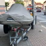 Anhänger macht sich selbstständig – Boot ohne Kapitän auf Abwegen