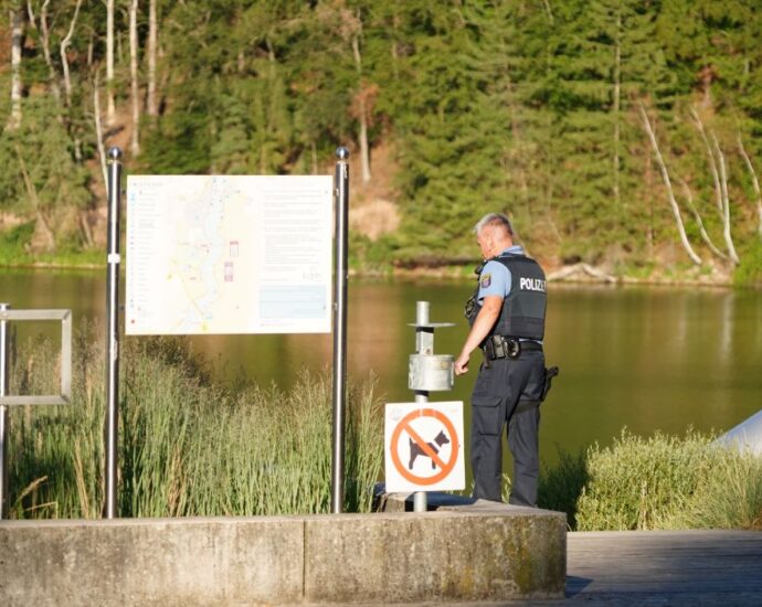 Tödlicher Badeunfall: 9-jähriger ertrinkt im Twistesee Tödlicher Badeunfall: 9-jähriger ertrinkt im Twistesee