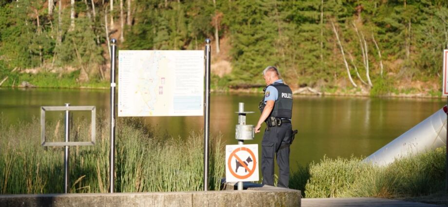Tödlicher Badeunfall: 9-jähriger ertrinkt im Twistesee Tödlicher Badeunfall: 9-jähriger ertrinkt im Twistesee