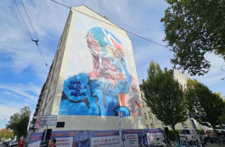 Auf 200qm Hauswand: Kunst verbindet KSV, Huskies und MT Melsungen