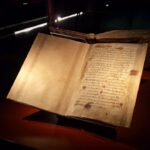 Hildebrandlied kehrt in frisch sanierte Murhardschen Bibliothek zurück