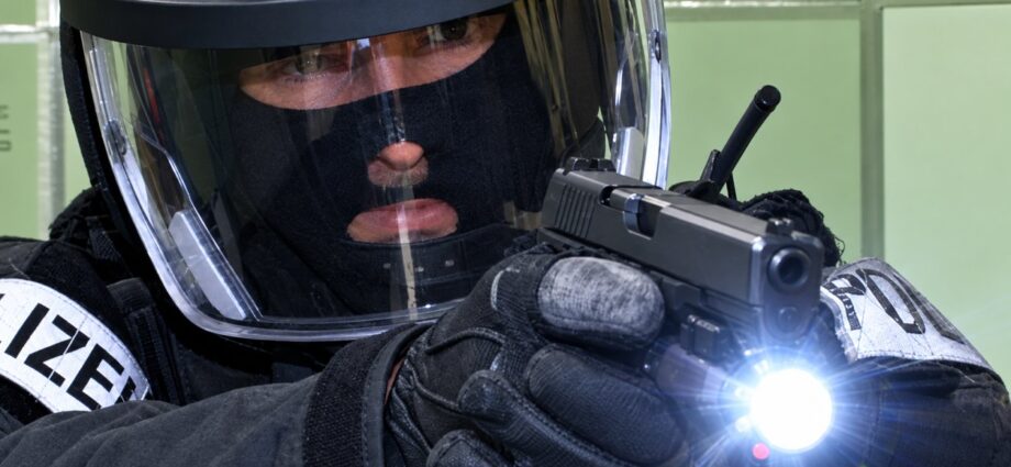 Bleichenweg: Schüsse aus Wohnungsfenster lösen Polizeieinsatz in Kassel aus Bleichenweg: Schüsse aus Wohnungsfenster lösen Polizeieinsatz in Kassel aus
